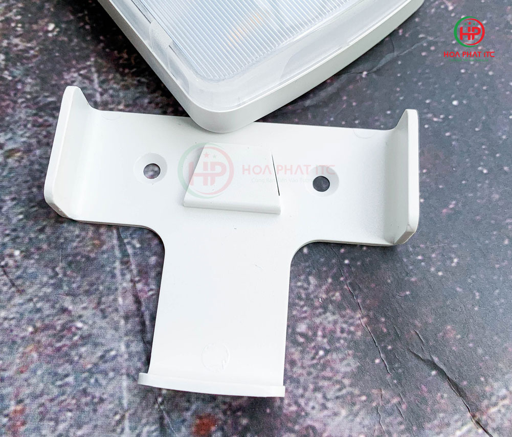 Den-LED-cam-ung-dung-pin-AAA-Decom-DC-069D-gia-do